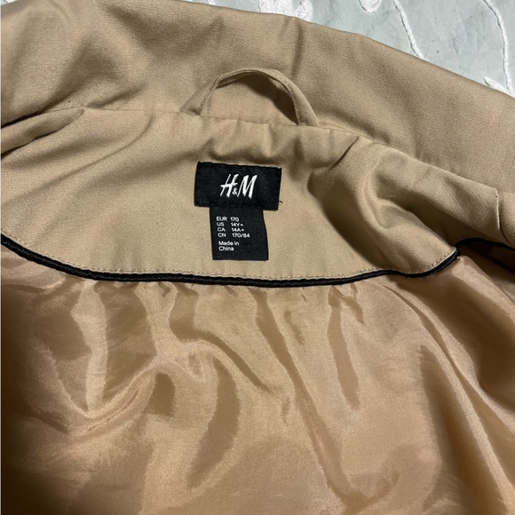 H&M - Picture 3 of 3